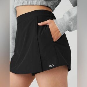NWT Alo Yoga Clubhouse Skort Small